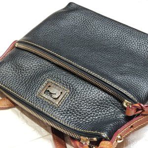 Dooney Bourke Dillen Letter Carrier